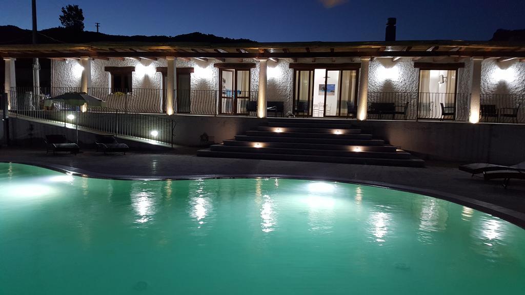 Case Vacanze Nioleo - Apartments And Pool Siniscola Exterior foto