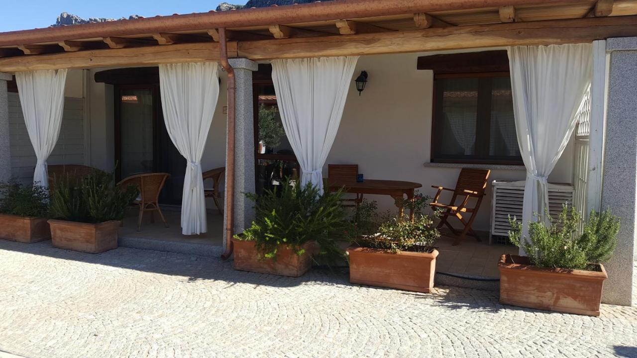 Case Vacanze Nioleo - Apartments And Pool Siniscola Exterior foto